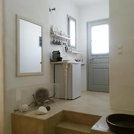 4-bedroom Cycladic With Seaview